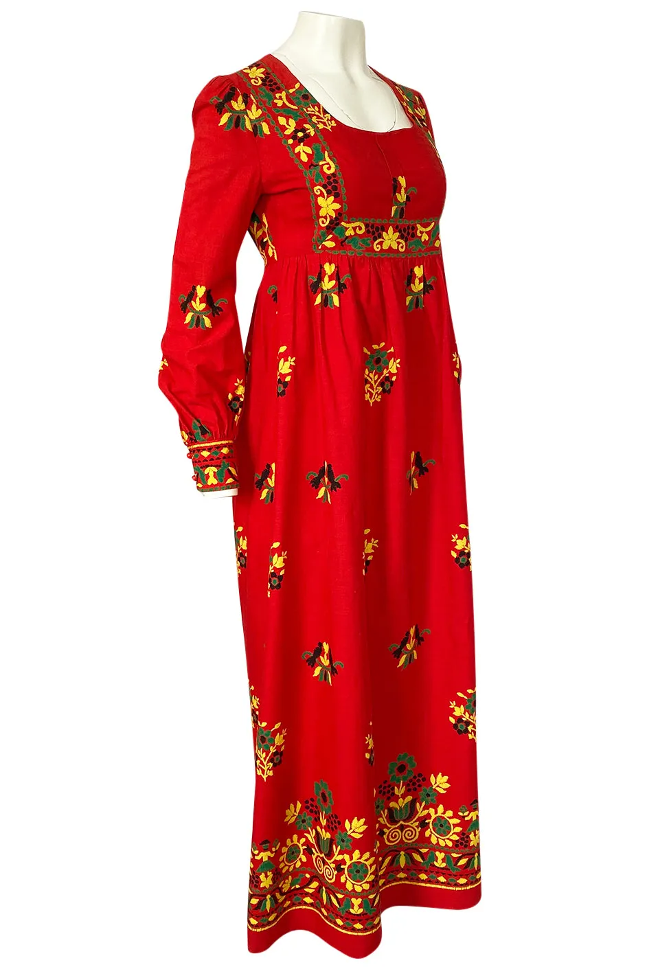 1960s Dollyrockers Bright Floral Printed Red Cotton Caftan Dress