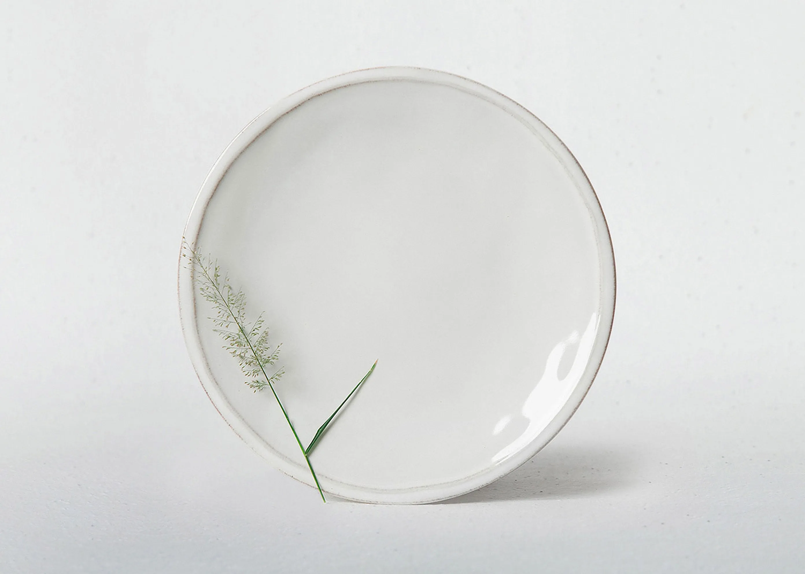 Aguada Dinner Plate - White