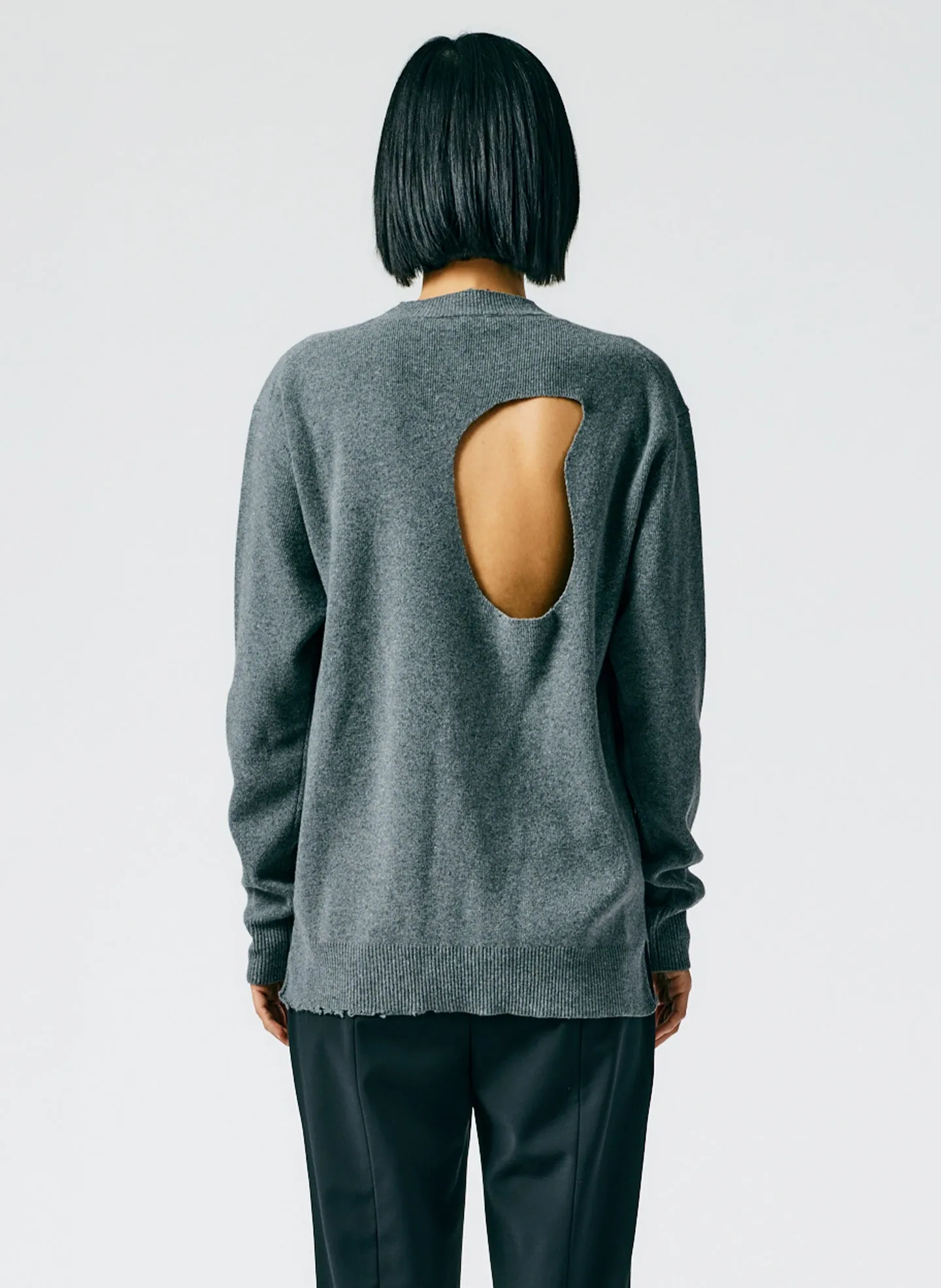 Anna Merino Wool Hole At Back Pullover