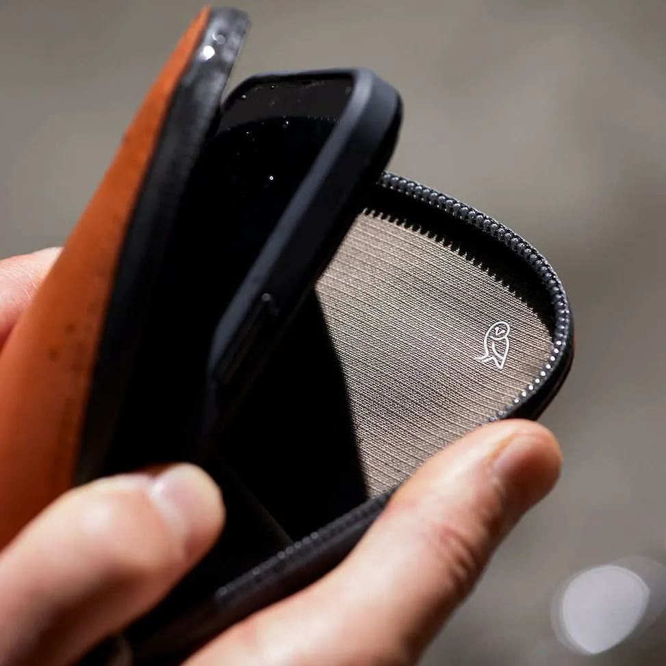 Bellroy All-Conditions Phone Pocket