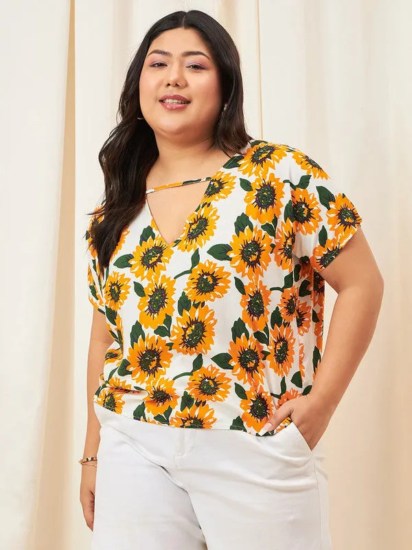 Berrylush Curve Yellow Floral Print V-Neck Short Sleeve Regular Top