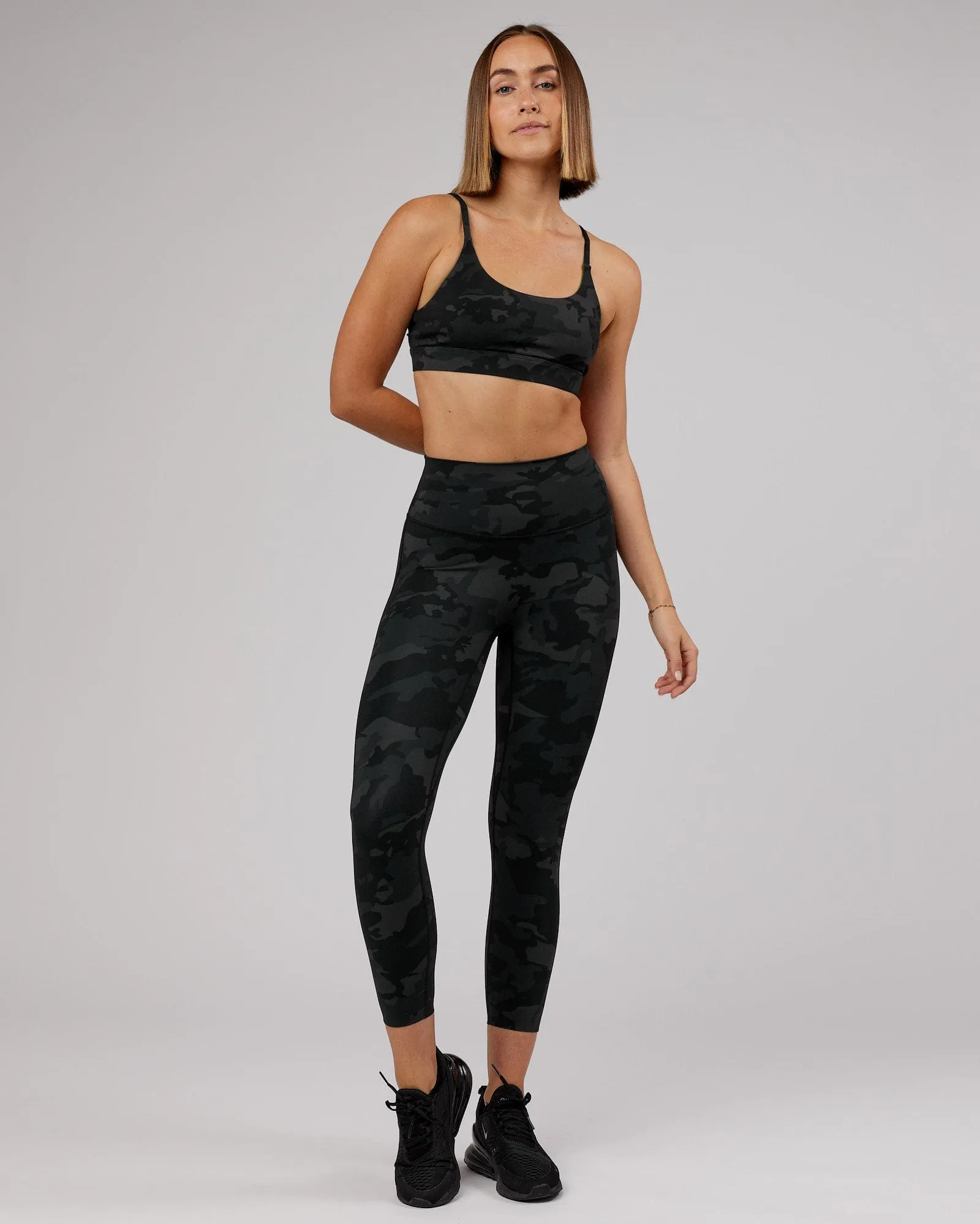 Elixir 7/8 Length Leggings - Black Camo