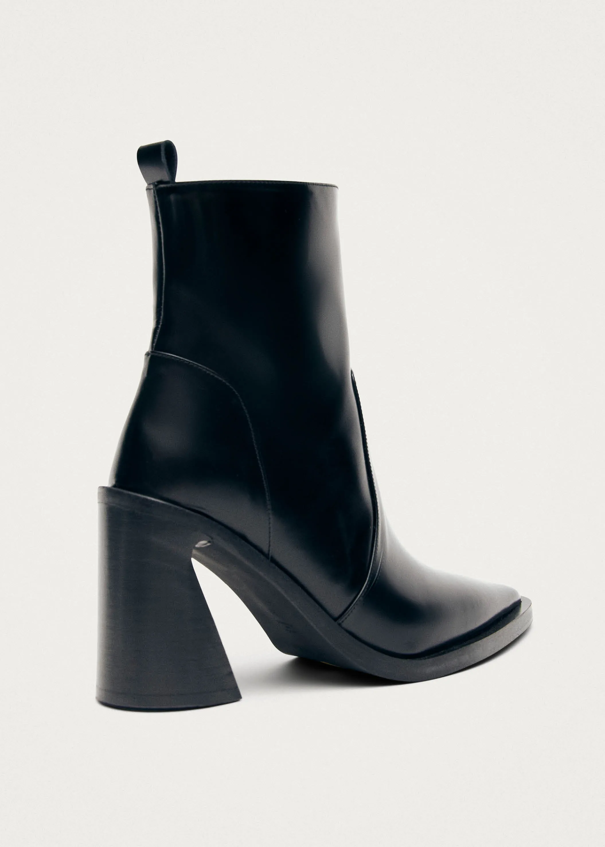 Haylo Black Leather Ankle Boots