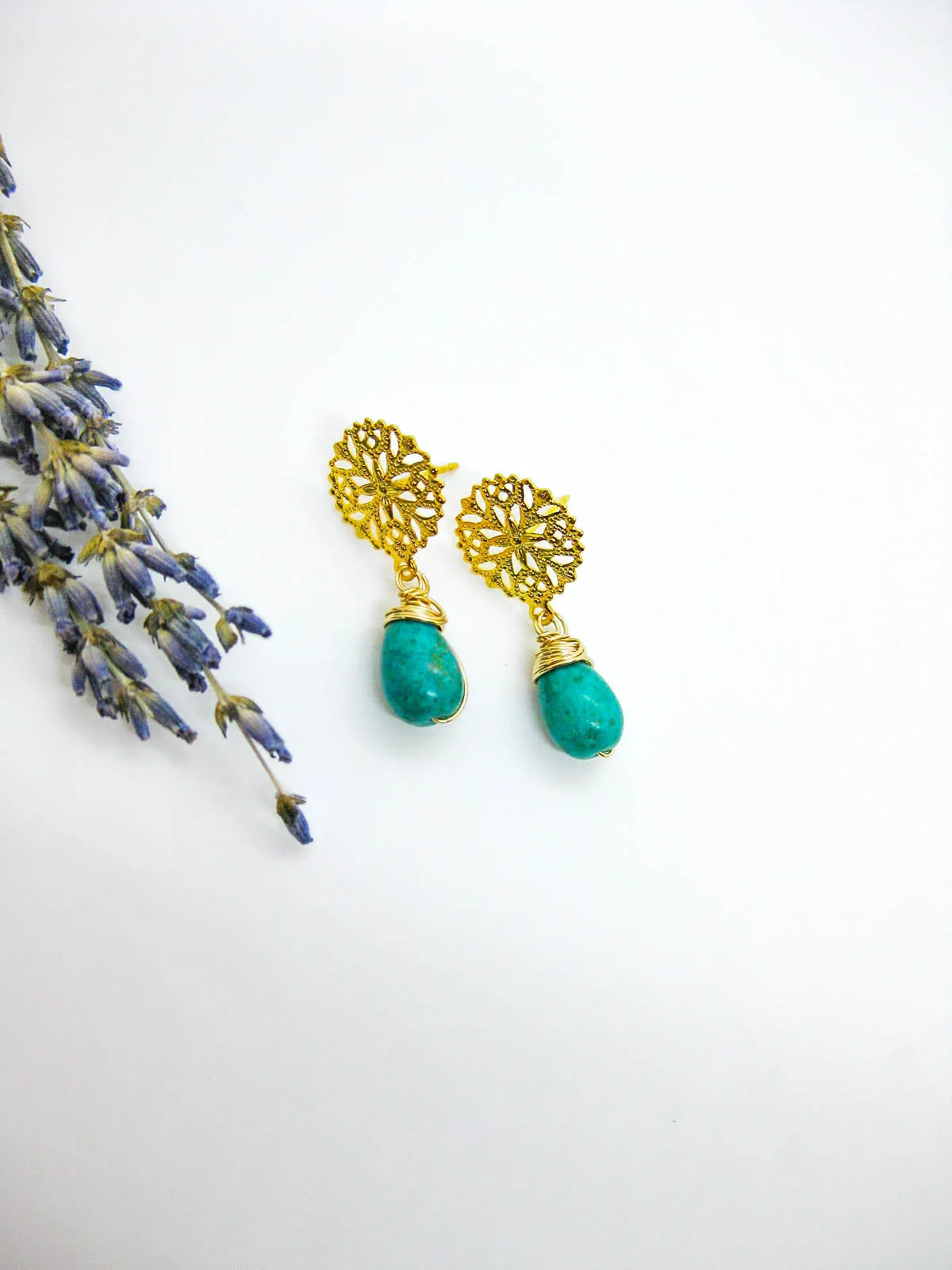 Jonquil: Turquoise Earrings - e642