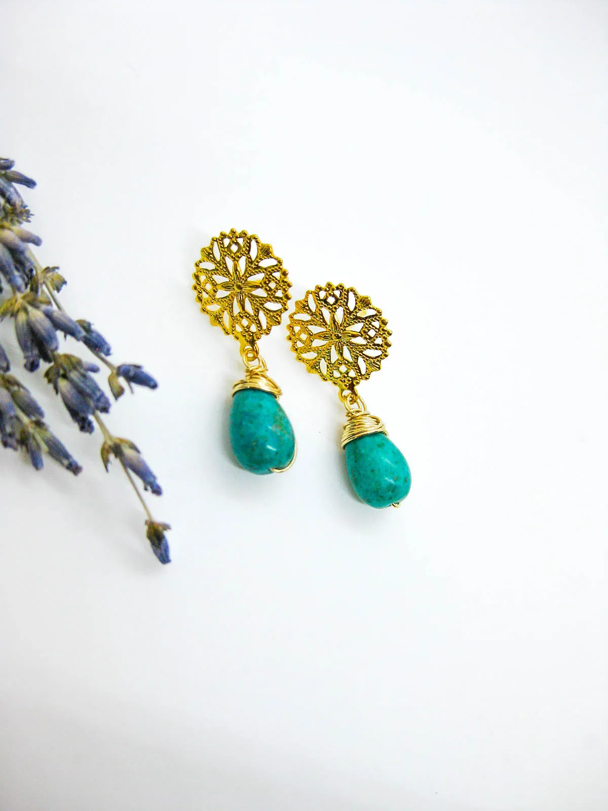 Jonquil: Turquoise Earrings - e642