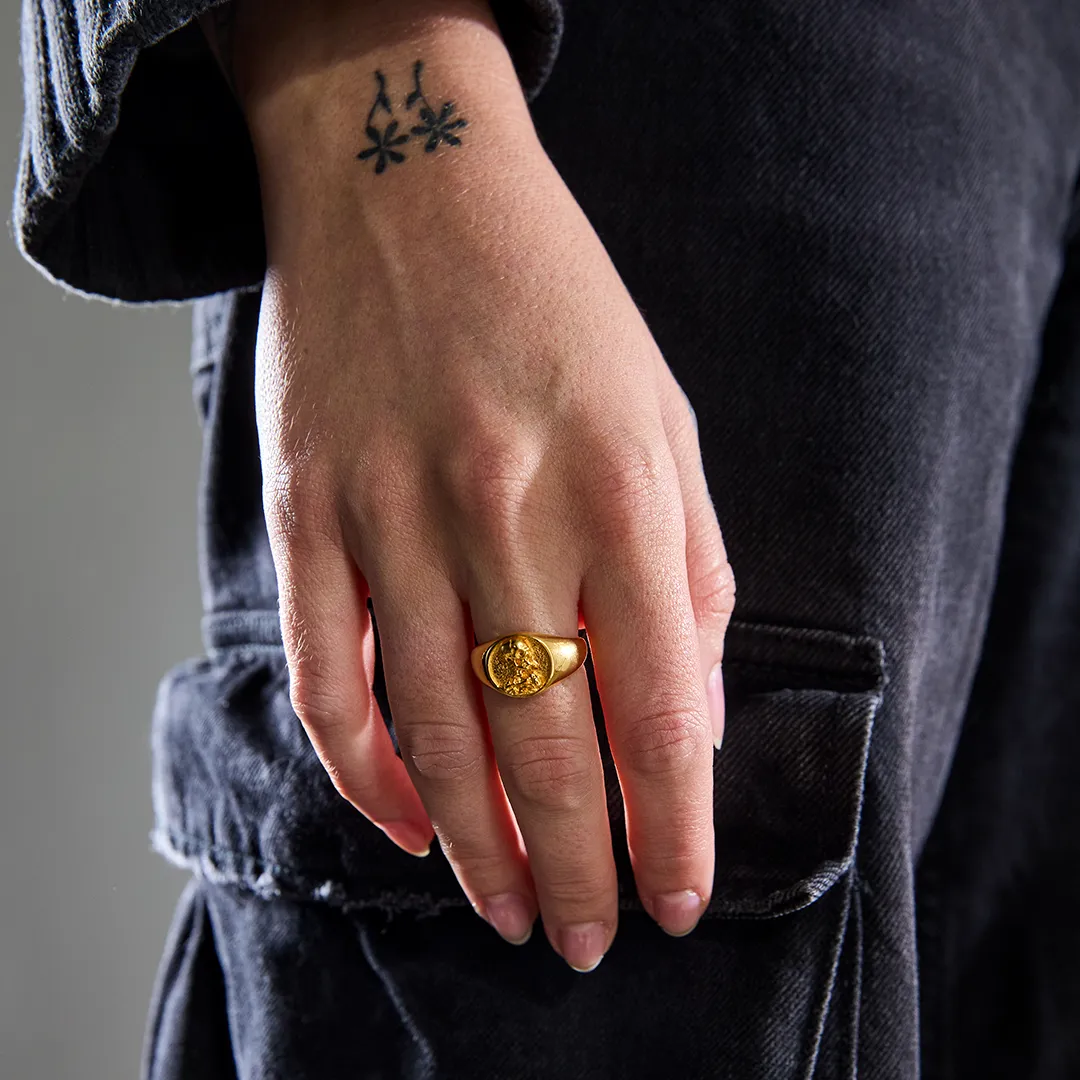 Skull of a Skeleton with Burning Cigarette - Gold Ring