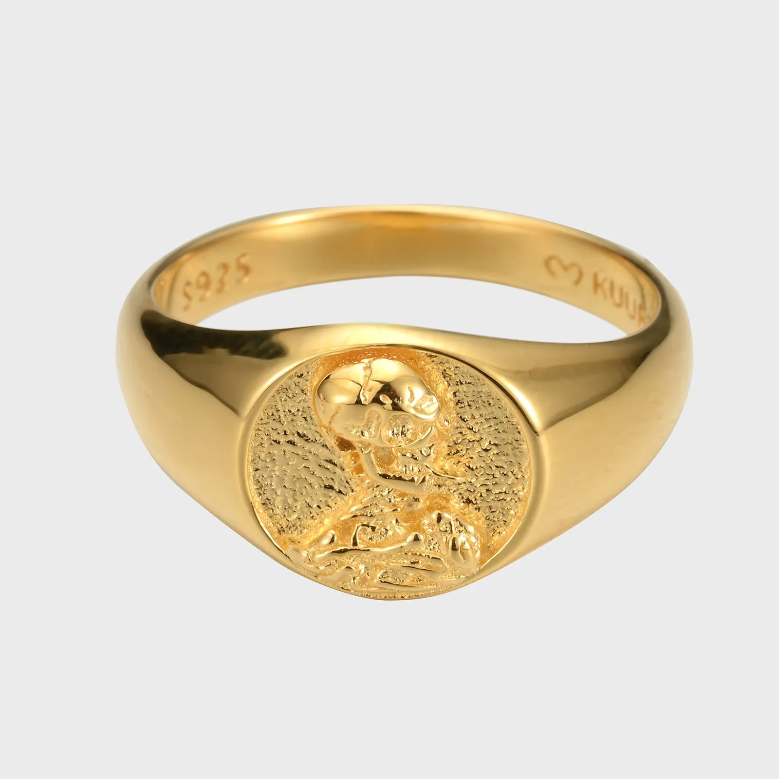 Skull of a Skeleton with Burning Cigarette - Gold Ring