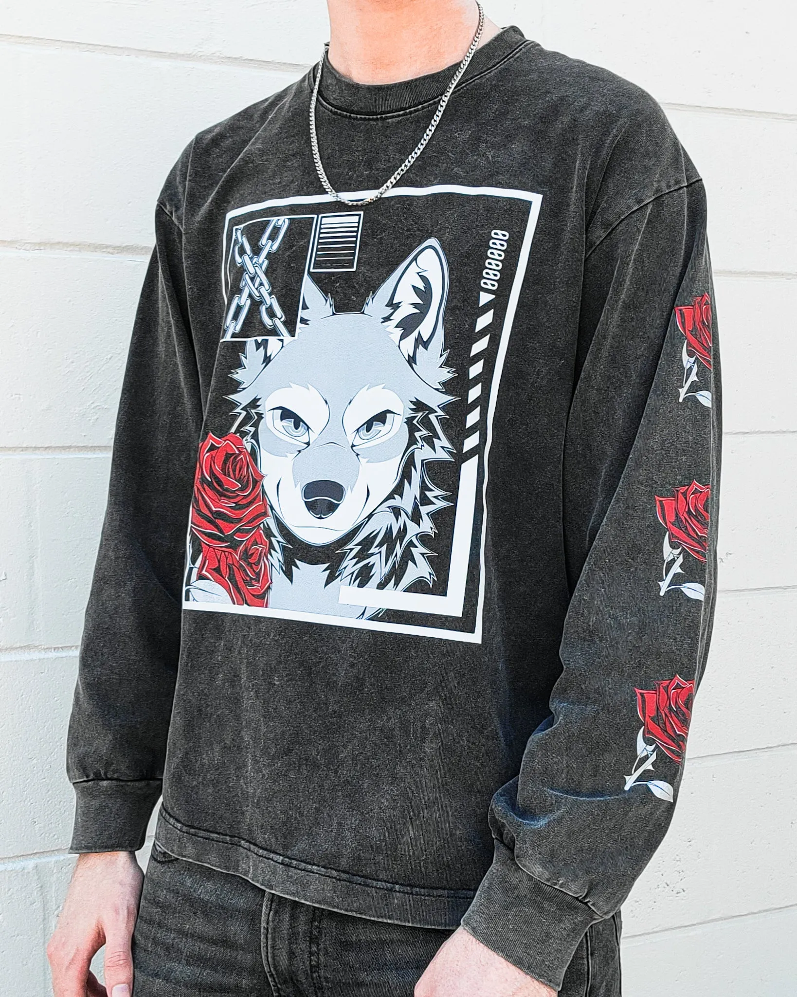 WOLF ROSE LONG SLEEVE T-SHIRT